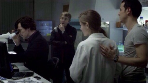 crying-vincent: That moment when everybody in the room wants to fuck you but you need to work