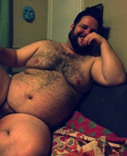 kabutocub:  electricunderwear:  okcbigbear:  Also, I’m super naked right now  What I’d do for an evening with this guy… ;)  GRRRR…