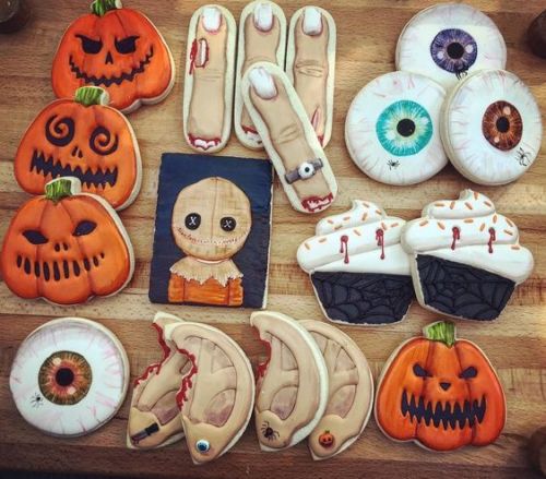 horrorandhalloween:Creepy cookies