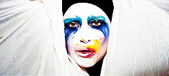 katypery:  &ldquo;What I mean is not that I live for attention, but I live for