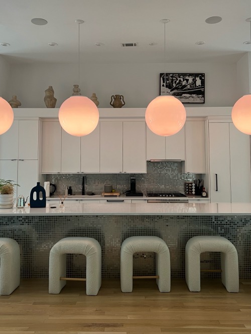 Obsessed With My Friends Kitchen