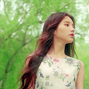 0506th: girls  x  colors:   green 💚