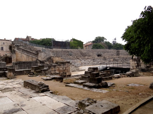 erilor:Ruins of the Roman theatre at Arles, France - still used for drama productions today1st Centu