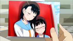 sanuske-ramblings:  With a similar picture of Onodera sleeping on a bus is circulating from the next chapter, I feel like I should share this one again.
