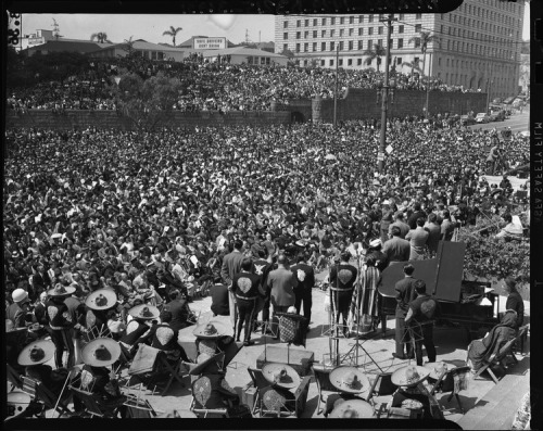 Throwback Thursday: Cinco de Mayo in L.A. We dug through the archives and found a few snapshots of C