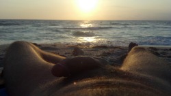 floridasurferdudes:  Sunrise at Playalinda beach :-)