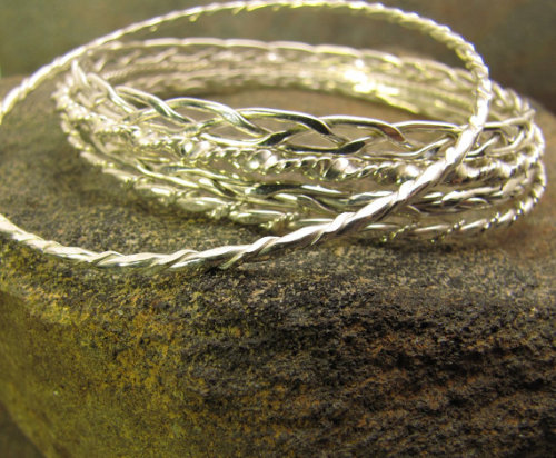 edhellin: Twisted argentium sterling silver bangle bracelet