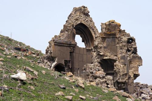 byzantienne: ceruleancynic: archatlas: The Ancient Ghost City of Ani Situated on the eastern border 