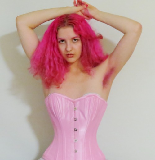 toxicnebulae: picture #18, featuring my new corset! you’ll probably be seeing more of it&helli