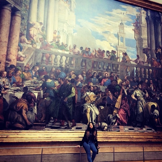 stephsdope:  Wine to Water ✌️👑 #PARIS  (at Musée du Louvre)