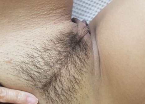 pussyconnoisseur6996:  Spicy 🌶 Spanish Chick