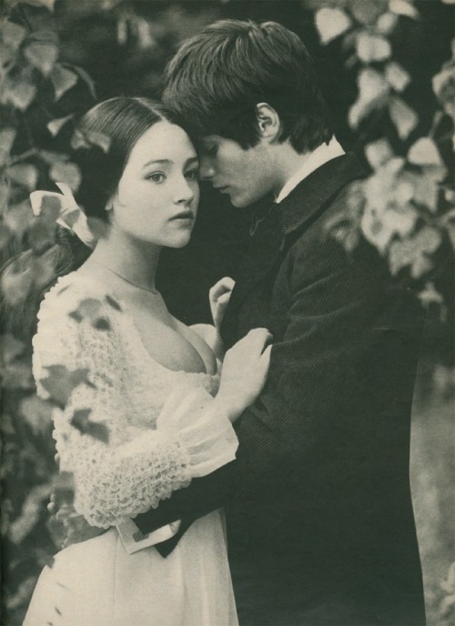 Leonard Whiting and Olivia Hussey as ‘Romeo adult photos