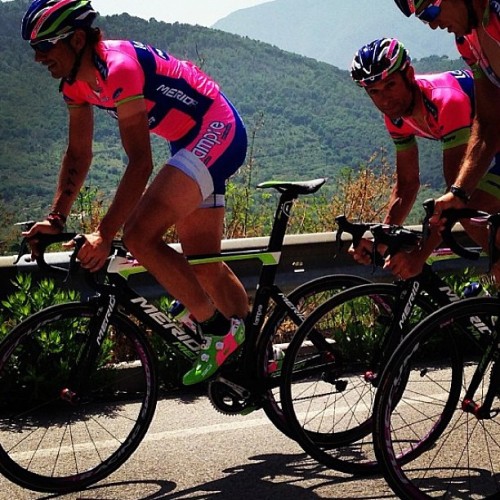 straightblacknosugar: Pippo and his team out training on the roads on Napoli. #giro #italia (at il p