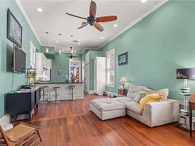 Here's A Package Deal For 3 Homes In New Orleans, LA. The 3 Separate Living Spaces Include 2 Houses And