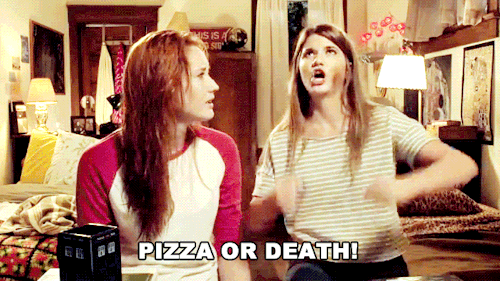 carmilluminati:carmilla meme: eight episodes [1/8]↳ Town Hall (1x07)