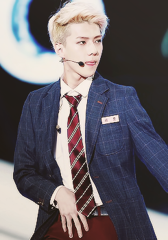 sehunphilia:  Sehun's New Clean Cut   