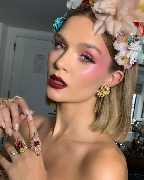 glencocoforhair: CHOPPED. ✂️ @josephineskriver X #MetGala2019 X @kerastase_official  BREAKDOWN:  1. 