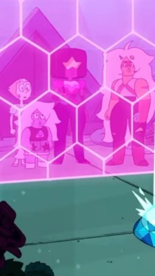 proudgem:Does this mean that Jasper is finally going to interact with someone else