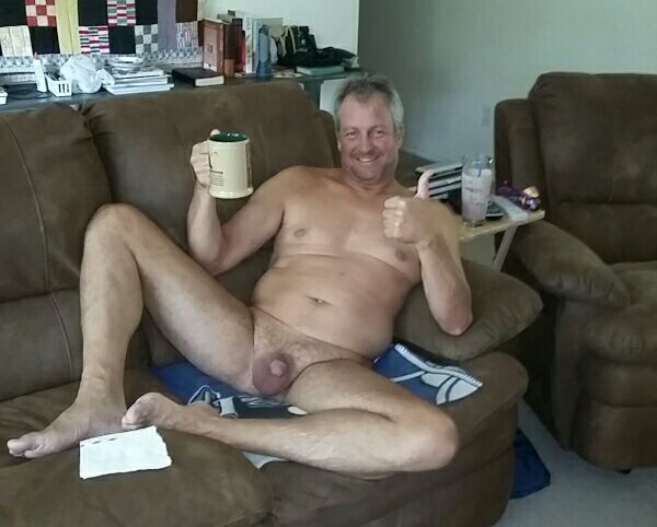 blkfshcrk-naturist: nudistguysonly:   Thanks for the photo submission Drinking nude