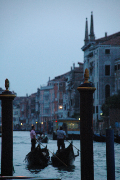 travelingcolors:

Beautiful Grand Canal, Venice | Italy (by jimnista) 