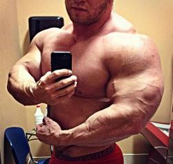 needsize:This guy gets bigger with every