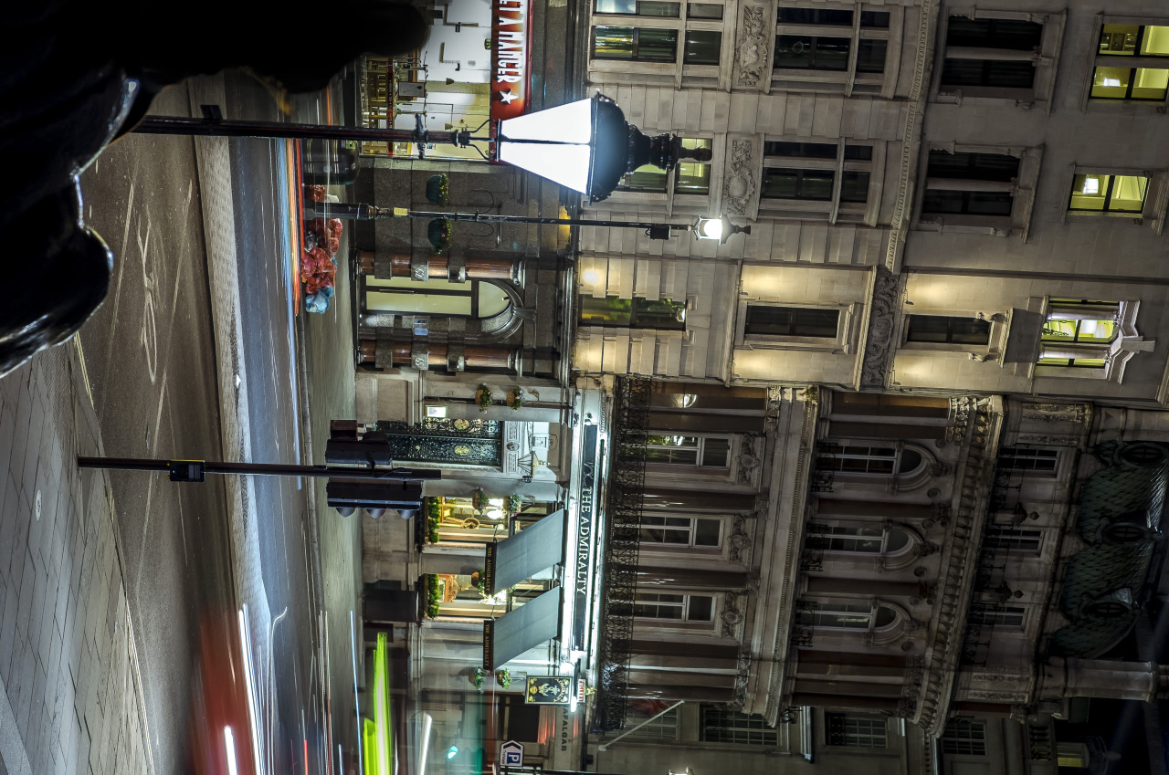 mbphotograph:  London, EnglandFollow me for more original travel photography- mbphotograph
