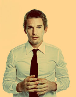 hotfamous-men:  Ethan Hawke