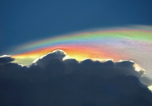 nubbsgalore:iridescent pileus cloud photos by esther havens in ethiopia, becky bone dunning in jamai