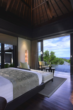 livingpursuit:  Banyan Tree, Bali 