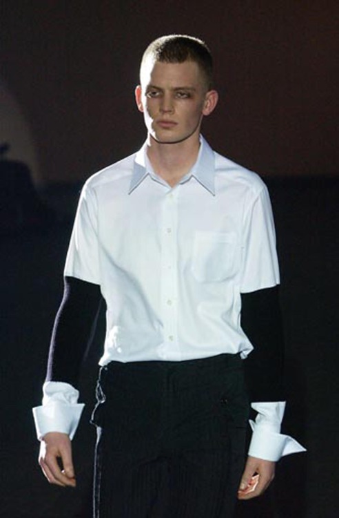 monsieurcouture:  Dirk Schonberger F/W 2003 Menswear Paris Fashion Week