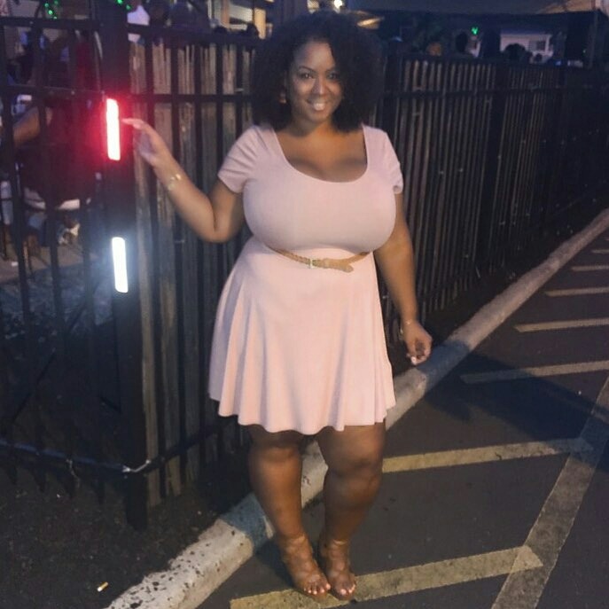 thiqdivaz-2:  Dominican Mami 🌴