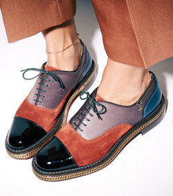 what-do-i-wear:  Christian Louboutin Latcho Mixed-Media Oxfords (񘎟). (image: whowhatwear) 