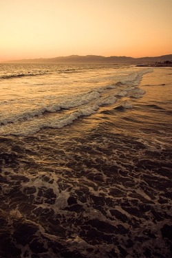 livingpursuit:  Venice Beach Sunset by Brian Oh