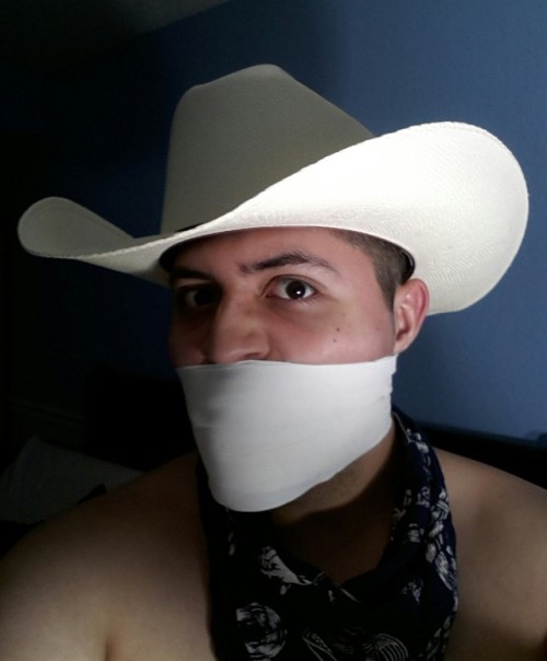 misterdragon30: Smokin’ hot Cowboy!