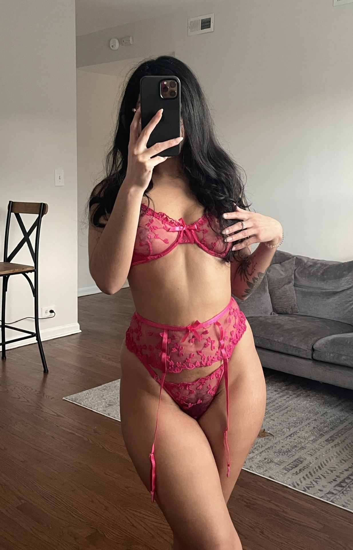 itsaakariii:rent me for v day // onlyfans porn pictures