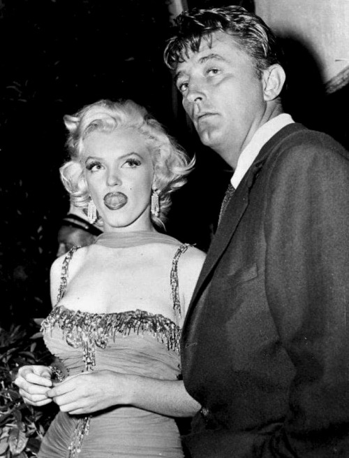 Marilyn Monroe and Robert Mitchum at the St. Jude’s Children’s Hospital benefit, 1953.