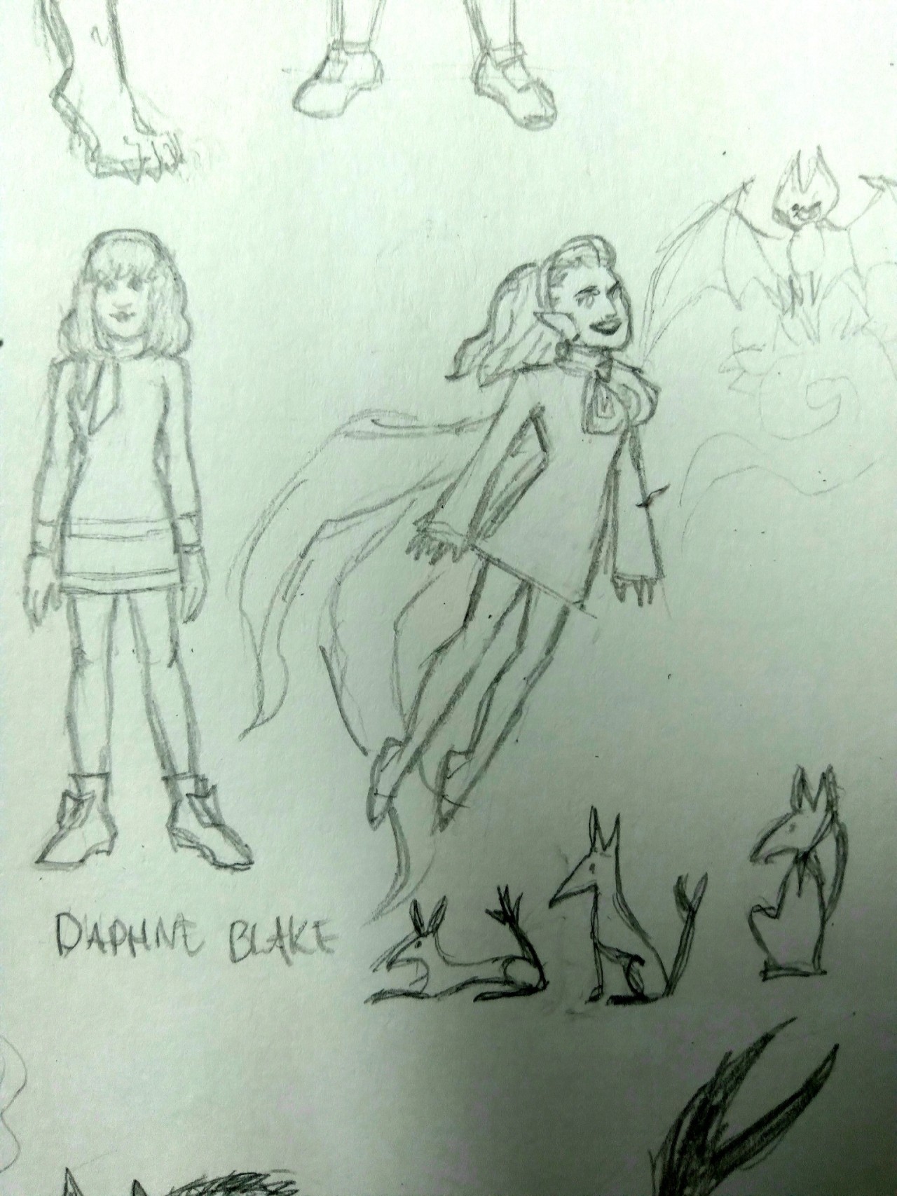 Pin by Vrregall on Sketches  Sketches, Daphne blake, Velma