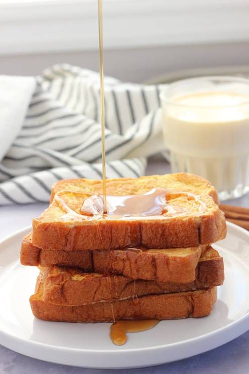 foodffs:  Eggnog French ToastFollow for recipesIs this how you roll?