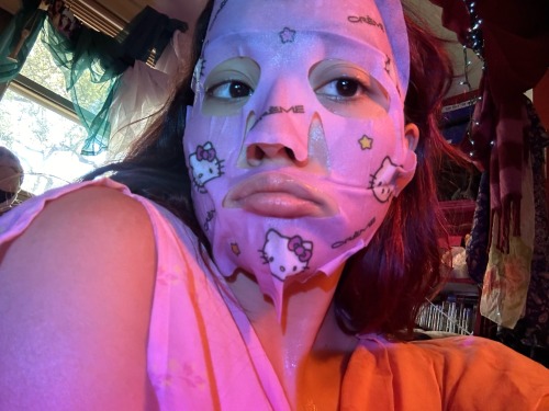 One Of My Friends Gave Me A Face Mask For My Birthday :3!