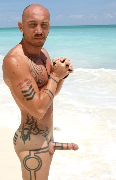 tattootranslations:  Assortment of my favorite pics of ink-covered guys with tattooed