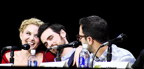 keepcalmwearetimeless:  JMo and Colin in the Hug that Killed a Thousand CS Fangirls:
