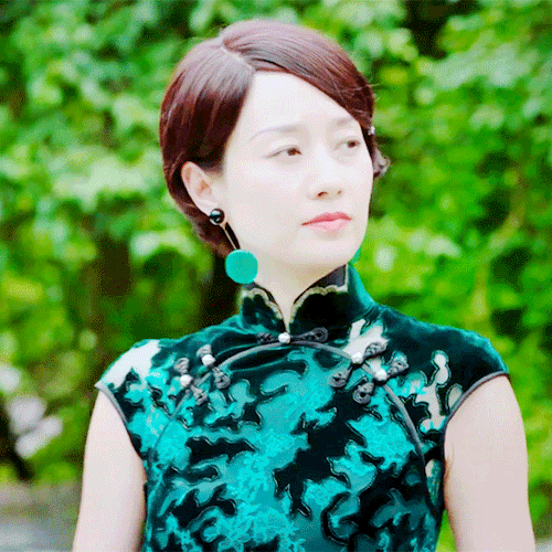travelingstrawberry:Miss S 旗袍美探Wenli’s green qipao