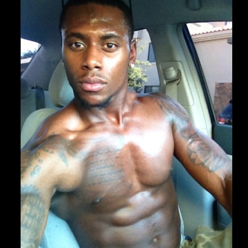 hoodsworld:  Anthony Jones 