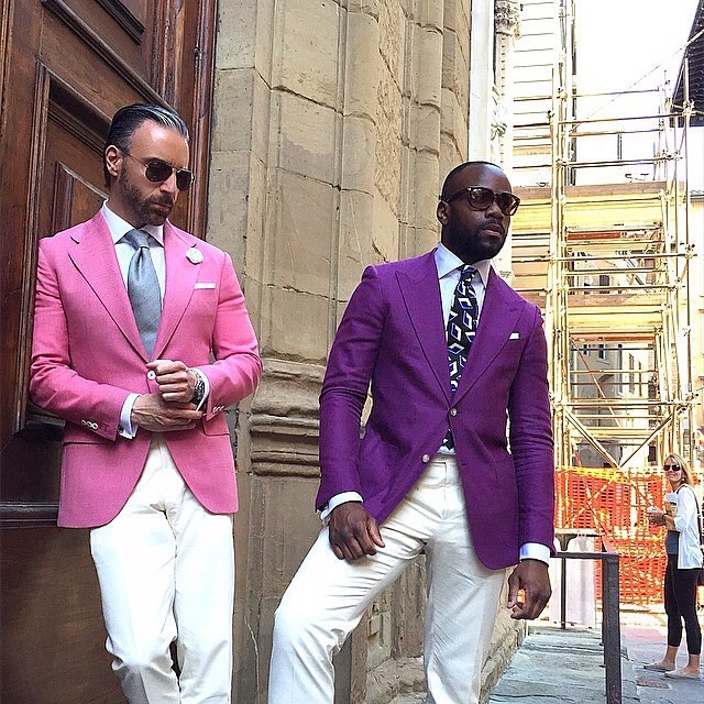 mnswrmagazine:  Popping some color! Be inspired by @koreyfrancois || MNSWR style