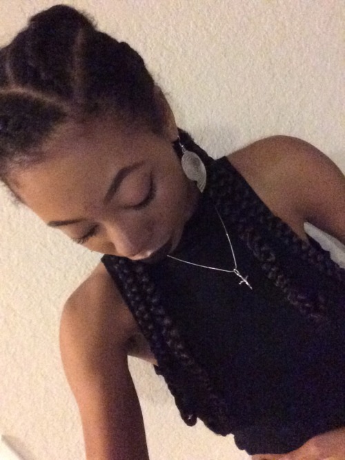 namusefully:Maybe I should braid my hair again one of these ways this weekend. I just wish it didn’t