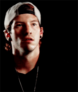 tylerjosephs:[ X ]