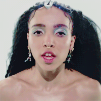 fayedaniels:  cutiepiepoems:  “I had to explain to the cameraman that ‘you’ve