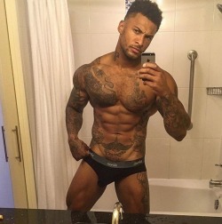 Malecelebritys: David Mcintosh Jfpb