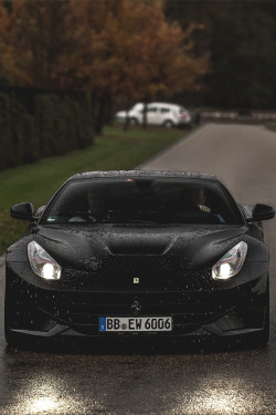 italian-luxury:  Ferrari F12 | Italian-Luxury