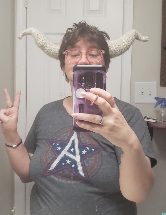 I been makin horns!! these were prototypes based on a pattern from morale  did some rejiggering to get them to 